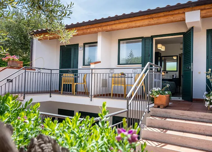 Hotel Baia Del Capitano